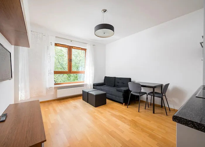 Apartment Namyslowska Cosy By Bookinghost *